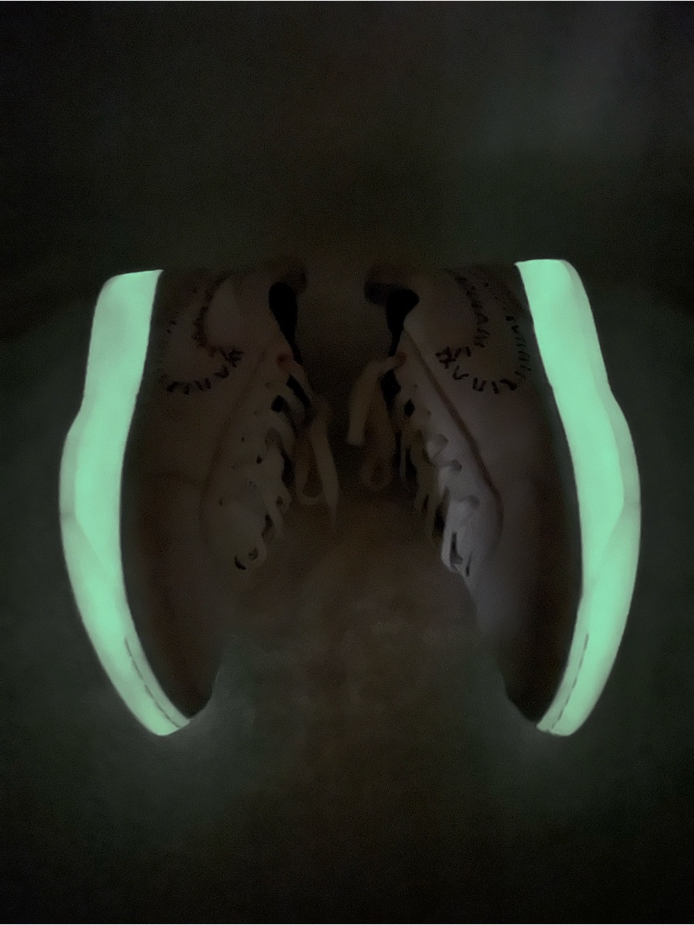 Rare! Nike Book 1 'Nightmare Before Christmas’ Glowing Soles Shoes M 8 / W 9.5 - Picture 11 of 15